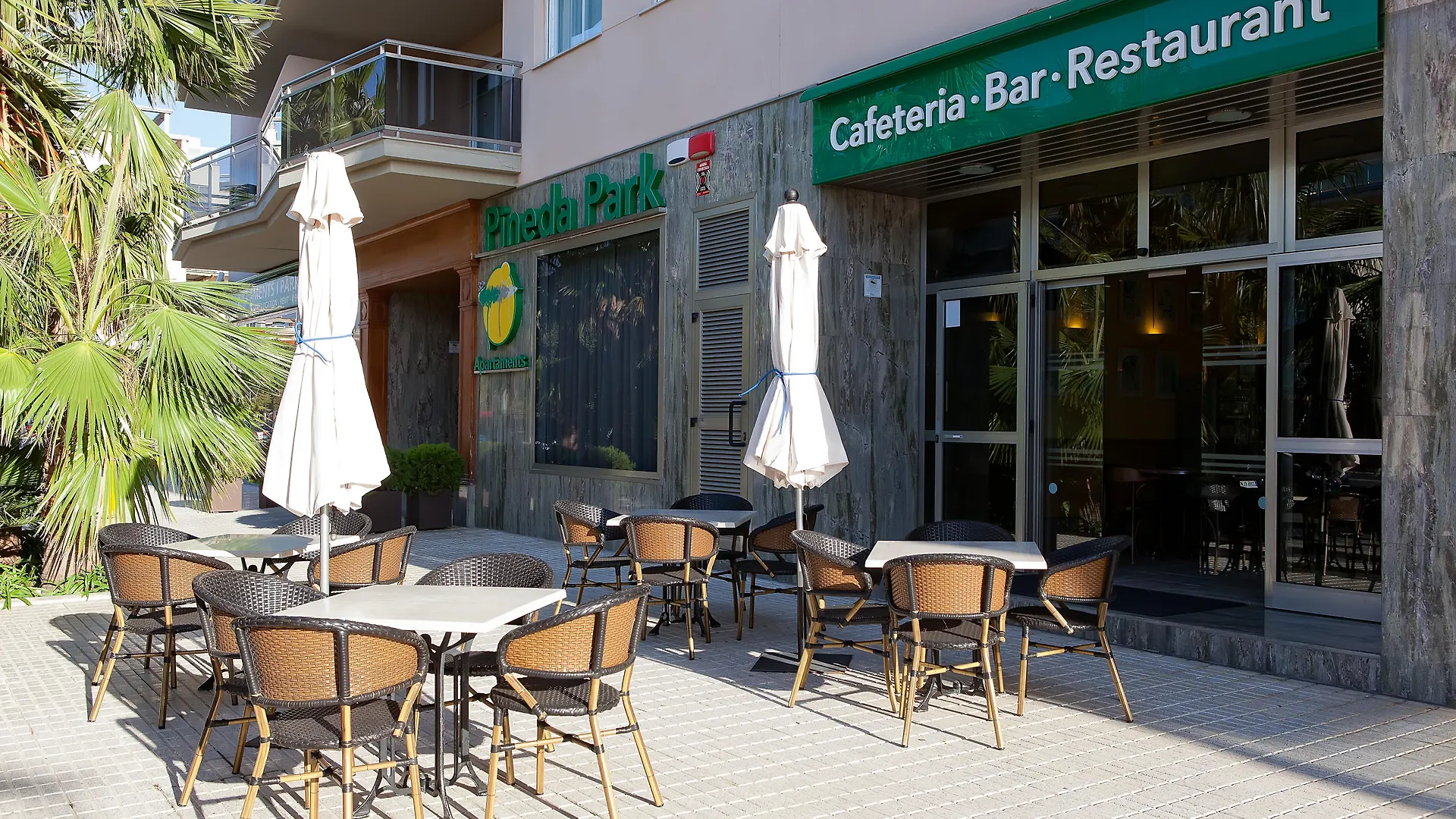 Pineda Park Aparthotel La Pineda